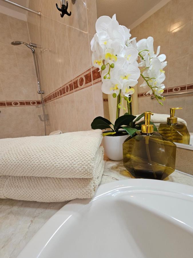أذيخي New Holiday Home Beautiful Sea View With Aircon, Costa Adeje المظهر الخارجي الصورة